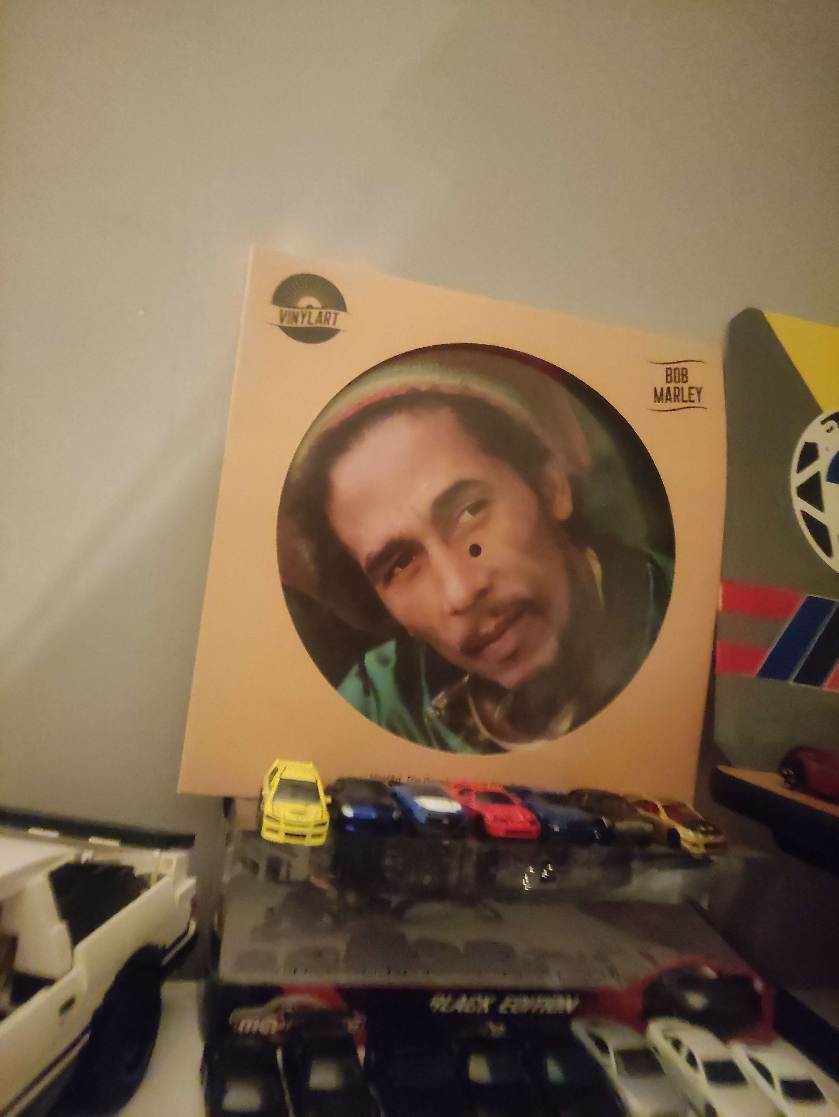 M&ecirc;me si je l'aime et elle ne le sait pas , tant que ya Marley &ccedil;a va #reggae #bobmarley #rasta #love