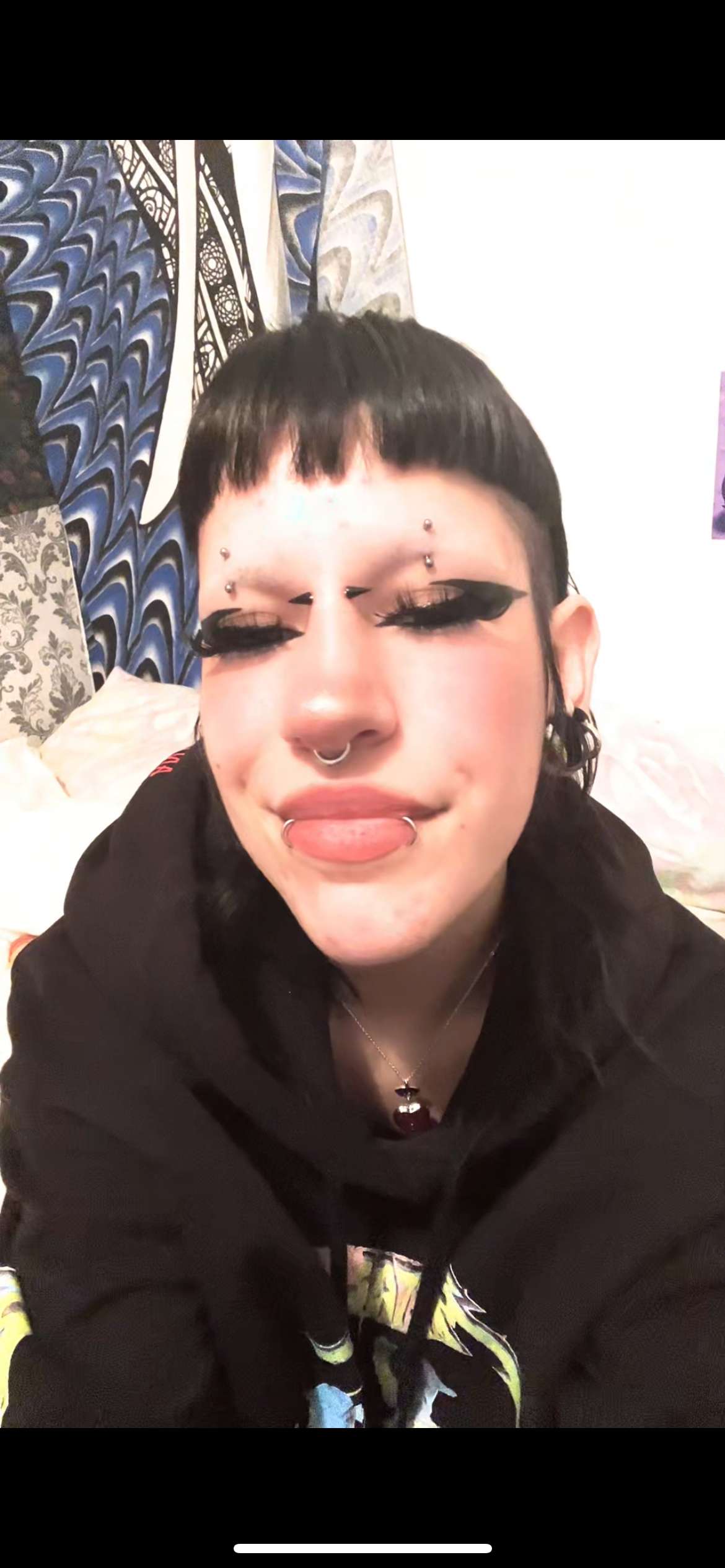 Nouveau piercings !! (les sourcils)