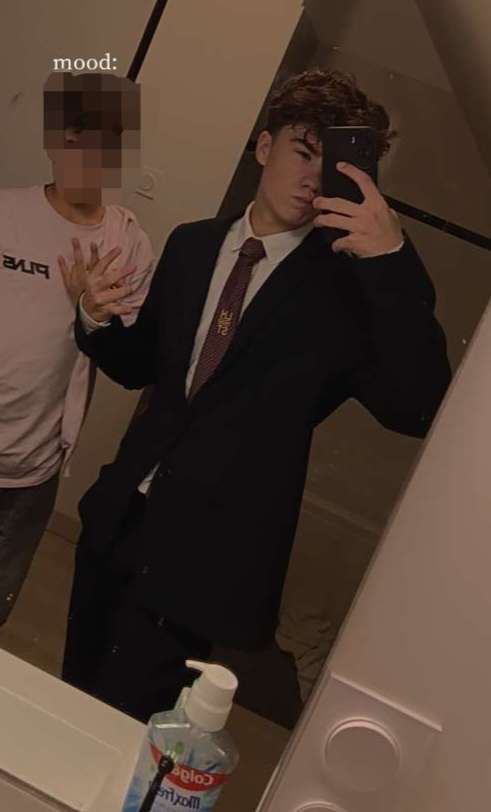 P'tit outfit de rentr&eacute;e (&eacute;cole : poudlard) 😂👌