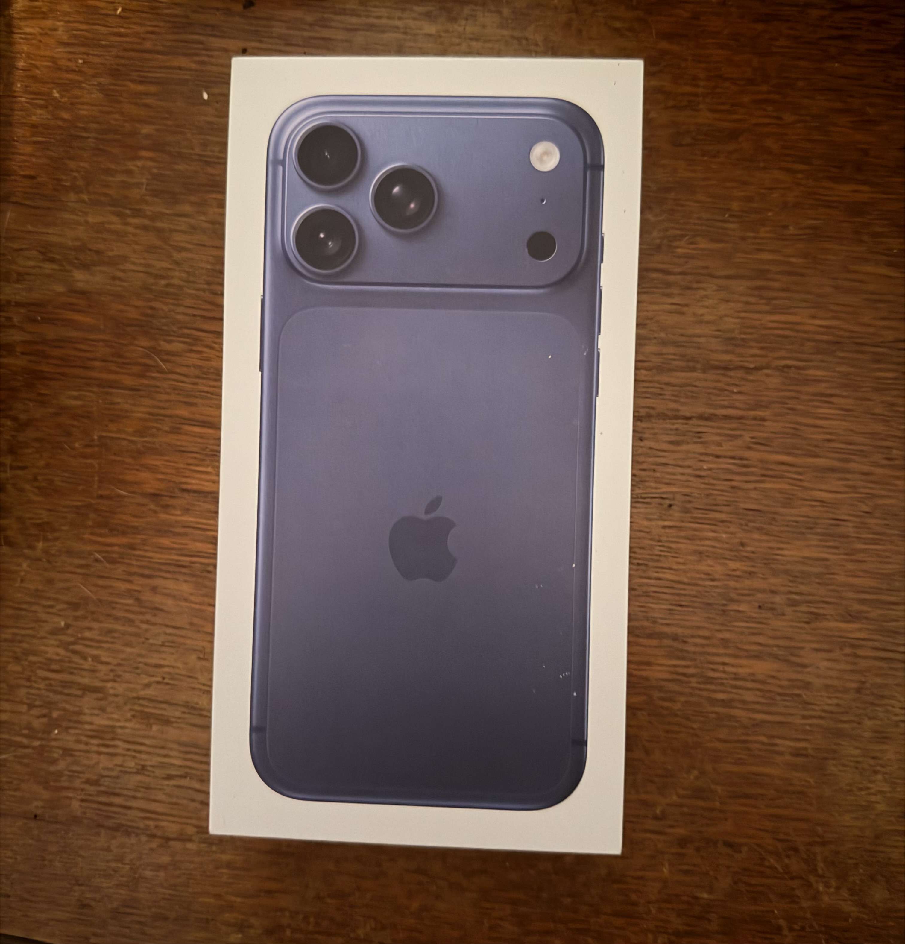 Nv t&eacute;l&eacute;phone sa y est ! iPhone 17 pro max !