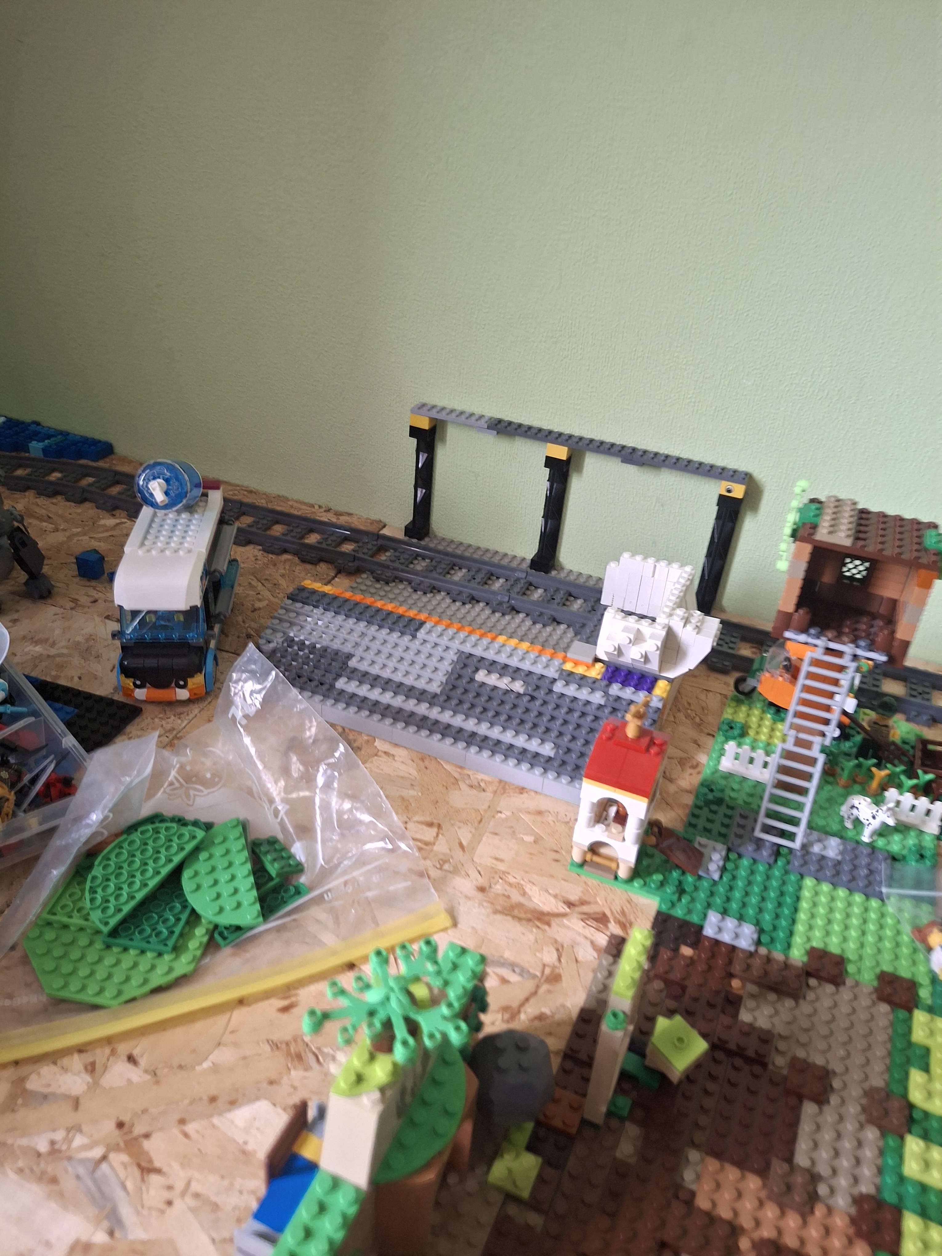 Commencements de la montagne en lego