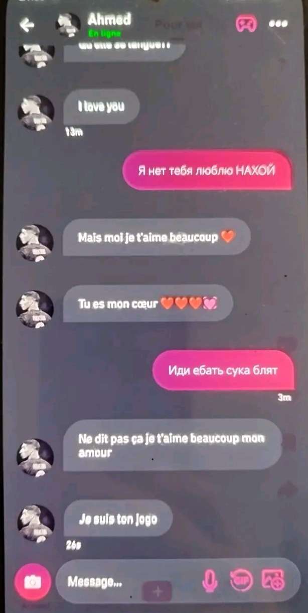 Ahmed il a c&acirc;bl&eacute; ce fou (starf'allah ep1(a gars on sais jamais)) le seul truc qui sait de moi c'est que jsuis trans 😭