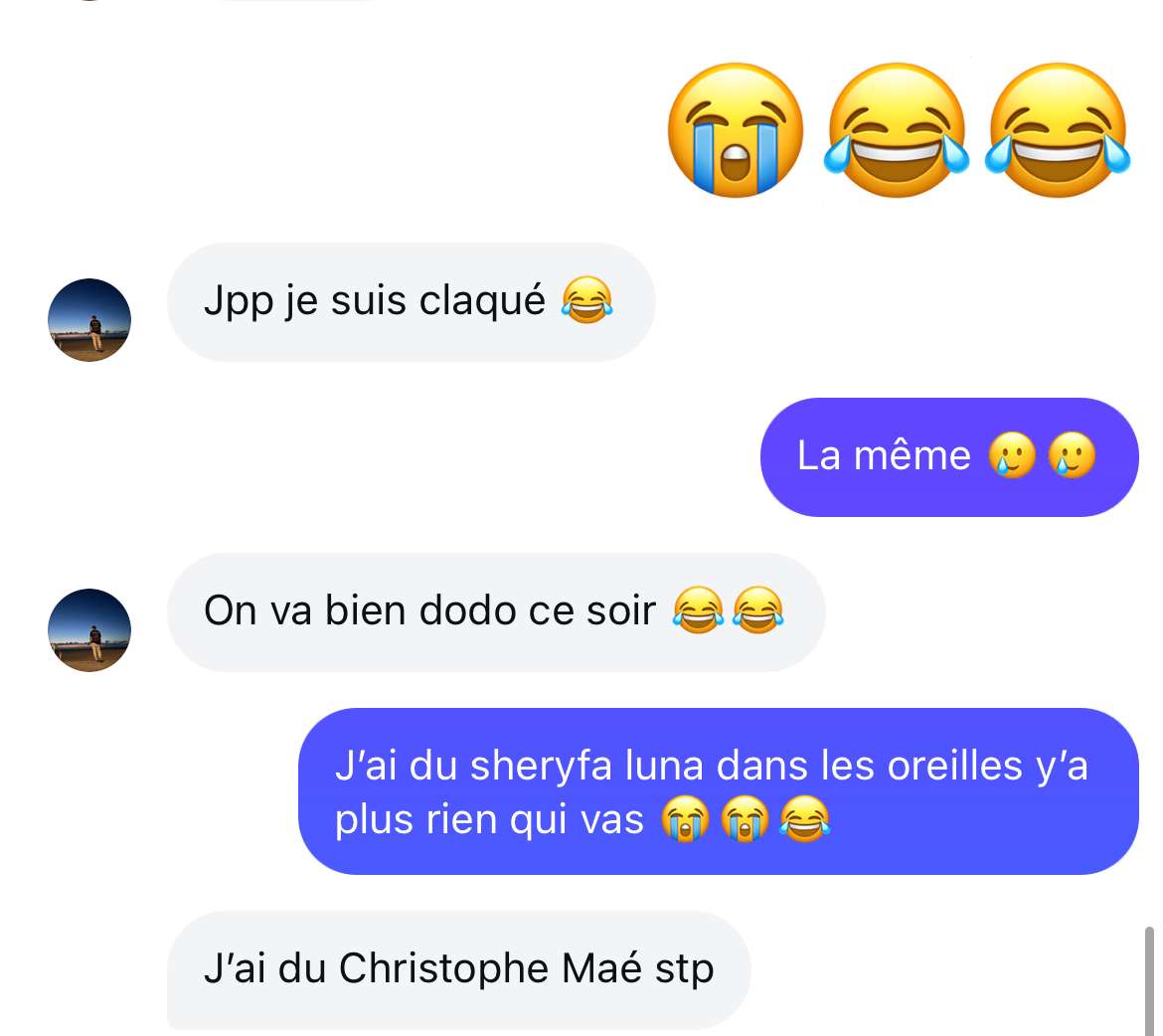 Quand tu as taper nuit blanche et qu&rsquo;avec @Ezio vous &ecirc;tes un soutien moral l&rsquo;un pour l&rsquo;autre 😭😭