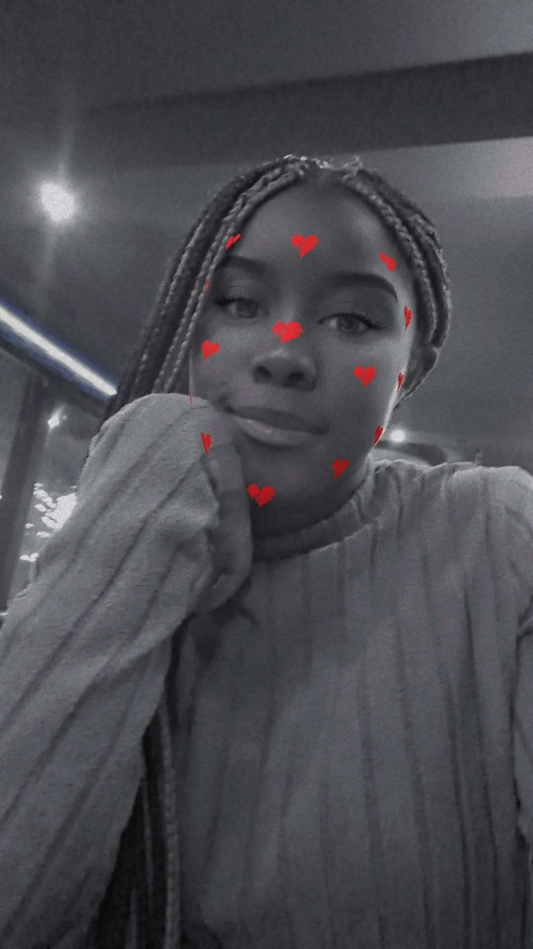 So hii I'm Sandy and I'm new on this app starting today YAYY 
I'm not really looking for love but I'm open to anything (straight). I love playing MC and Roblox and I'm a proud Christian. I love Singing Gospel, learning languages and mathematics. I'm 16 rn going to 17 in August and yhh here's a pic of mee