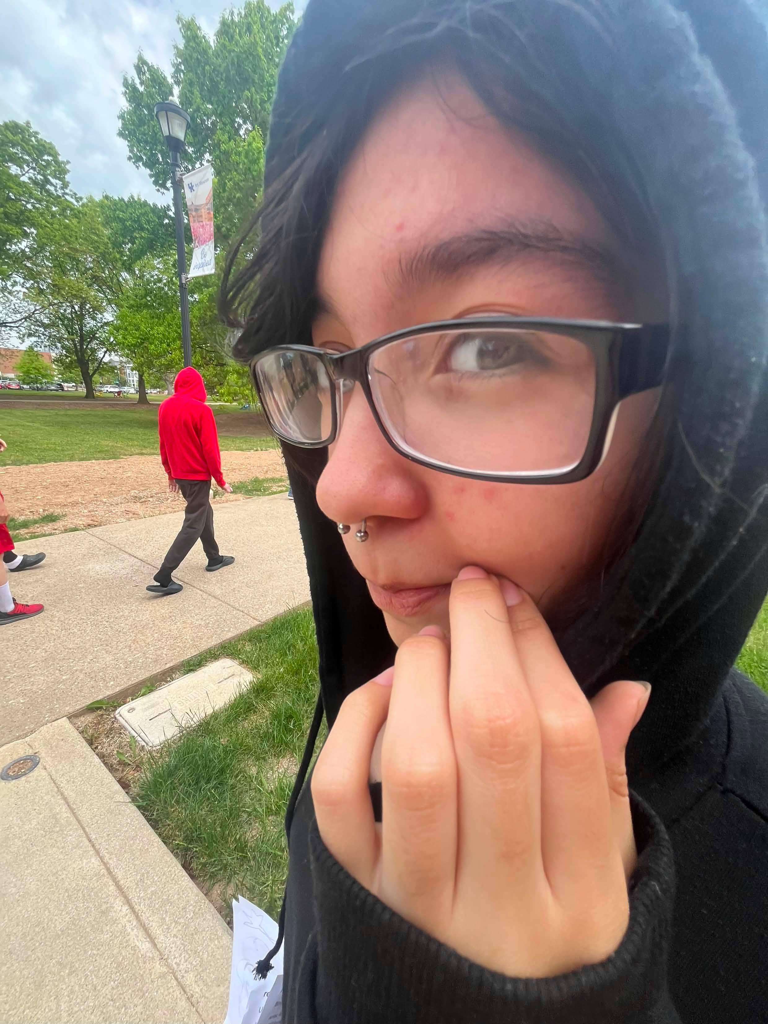 My snap is Ivrqtt , I'm looking for friends in Lexington ky or local. 🍃 #chat #alt he/him