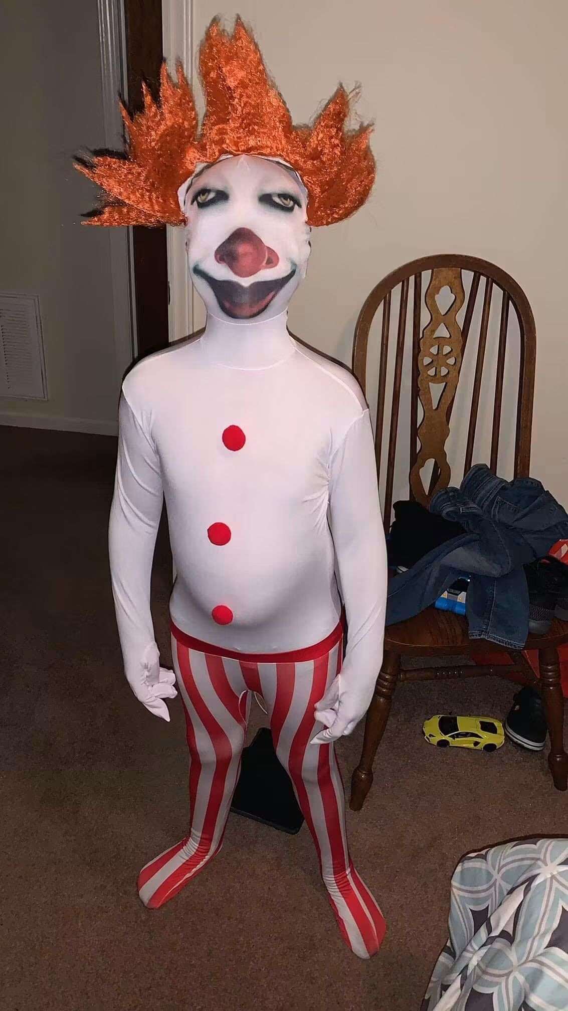 je veux le meme costume pour halloween, c'est tant demander ?